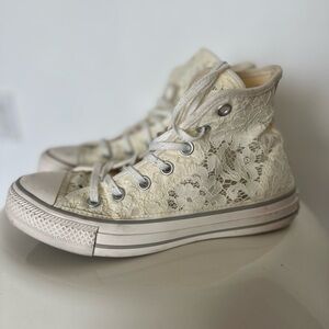 Converse high tops lace  converse